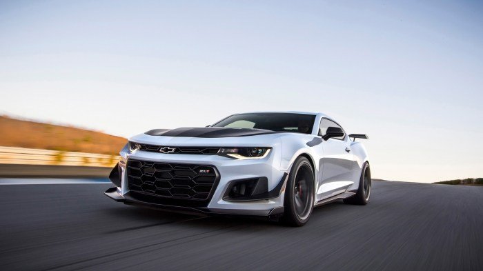 2018_chevrolet_camaro_zl1_1le_2-HD-1