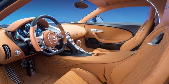 Bugatti-Chiron-Interior-Cropped-1